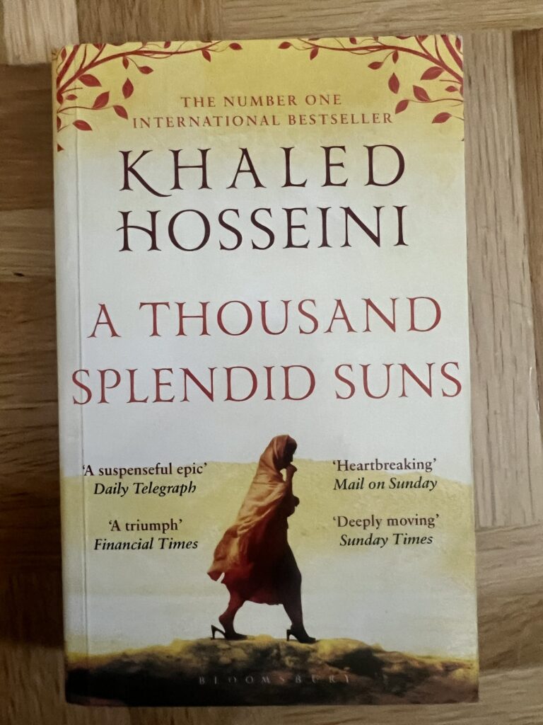 Buch "A Thousand Splendid Suns" von Khaled Hosseini.